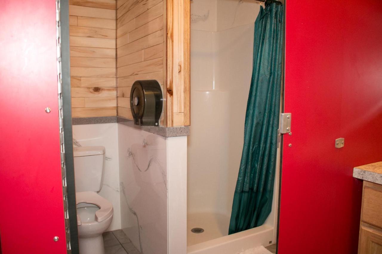 Funstays Glamping Setup Tent In Rv Park #2 Ok-T2 Moab Buitenkant foto